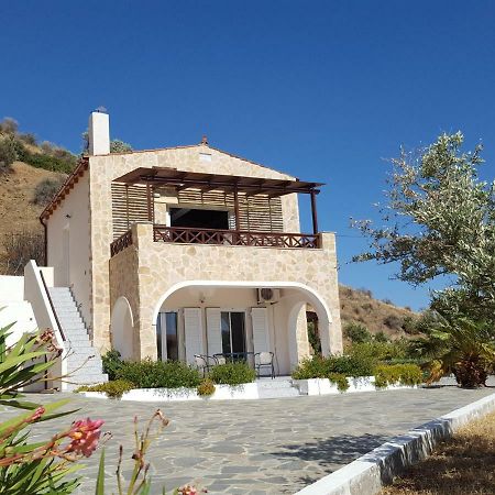 Beautiful Villa In Agia Galini Crete Exterior foto