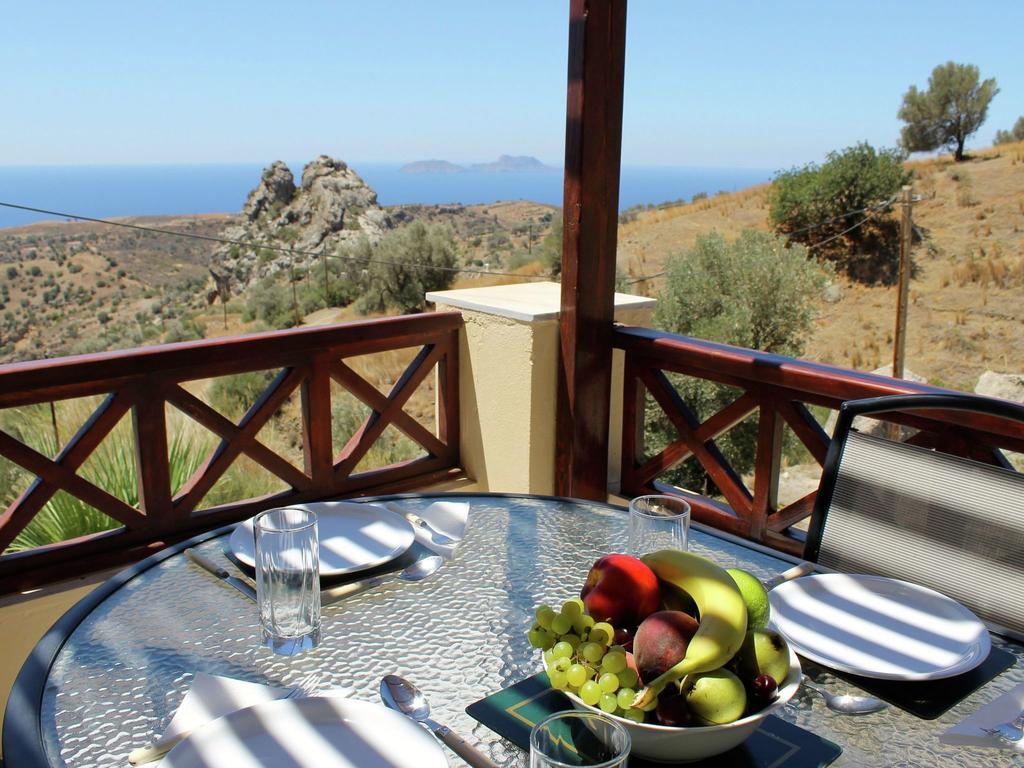 Beautiful Villa In Agia Galini Crete Exterior foto