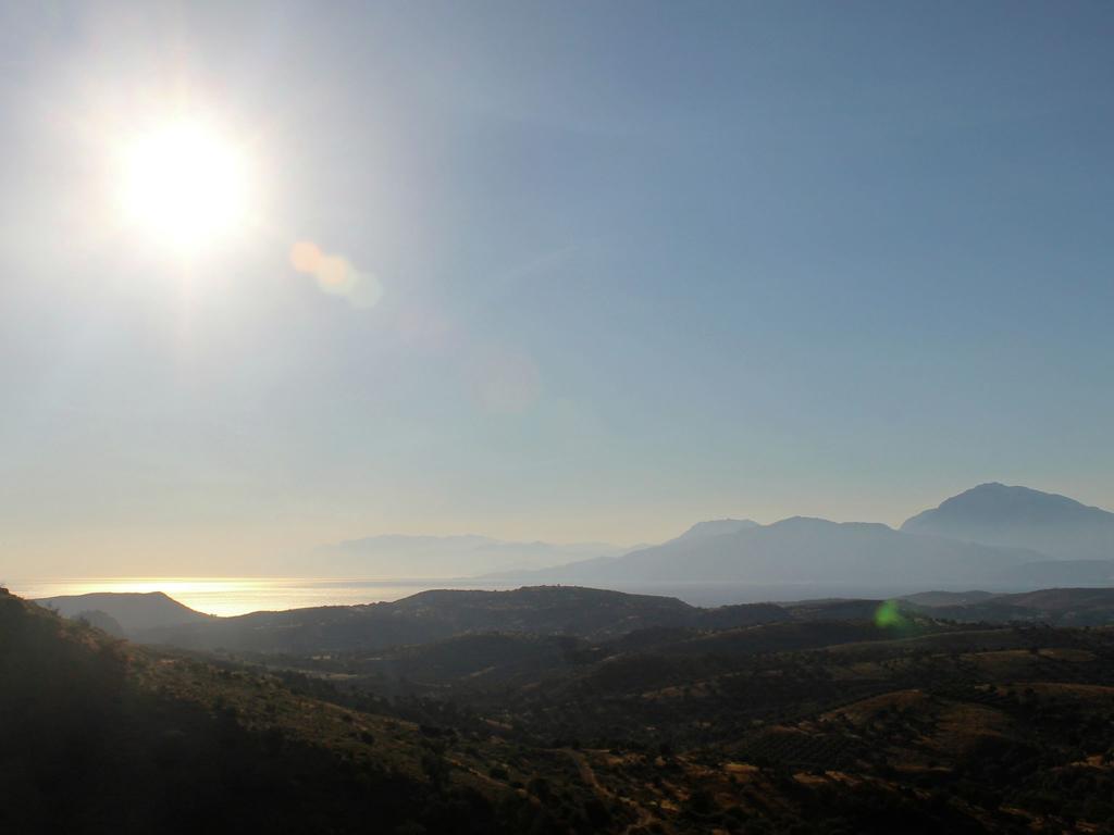 Beautiful Villa In Agia Galini Crete Exterior foto