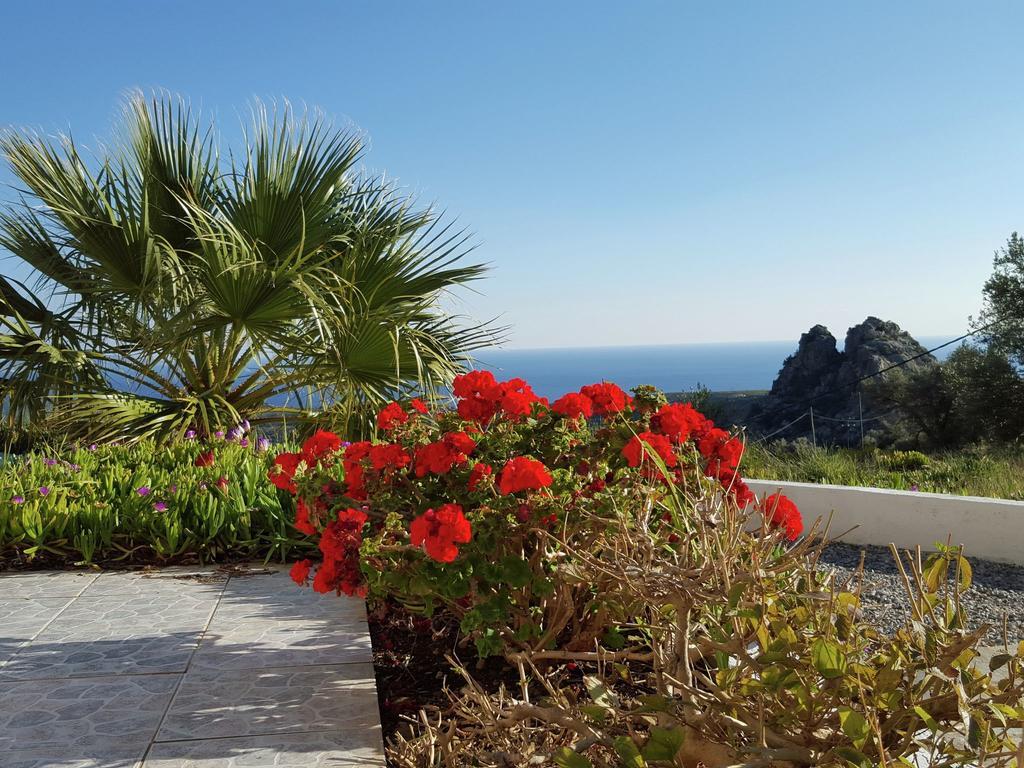Beautiful Villa In Agia Galini Crete Exterior foto